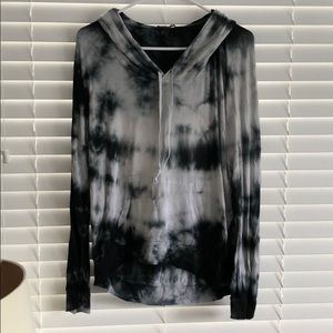 Brandy Melville tie die hoodie